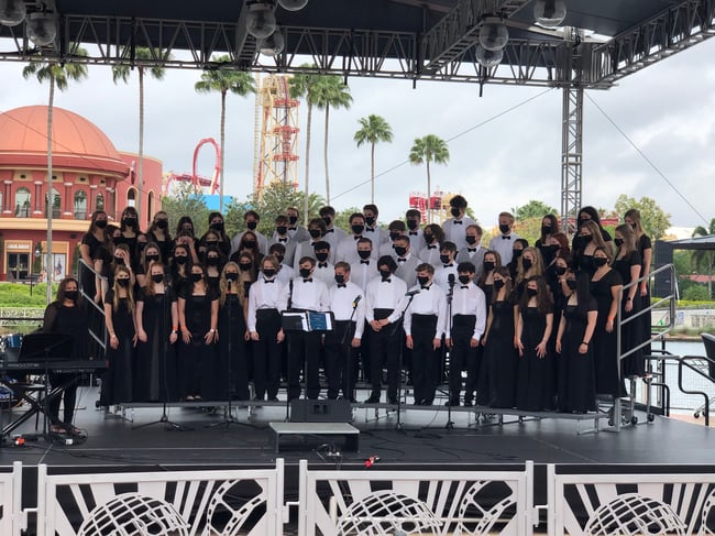 A choir sings in Florida at Universal Studios