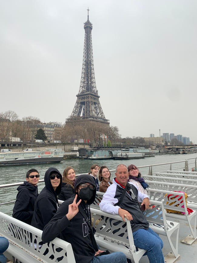 cruising thru Paris